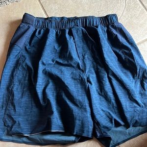 Men’s LuluLemon Surge Shorts 5” inseam